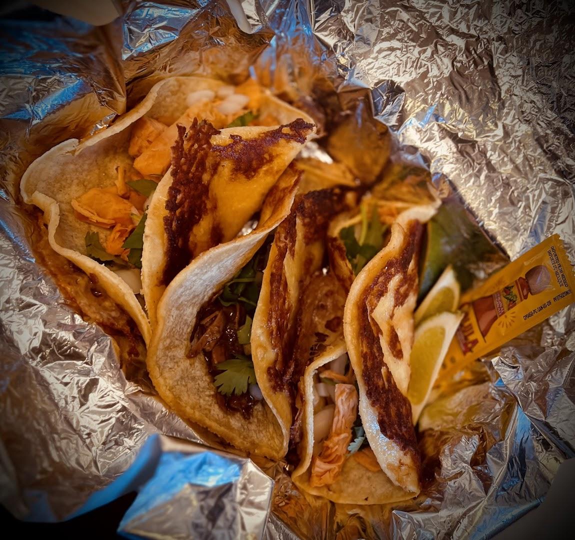 Marty'z Roadside Kitchen and Eatery